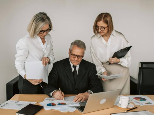 5 Signs You’re Suffering from Decision Making Fatigue and What to Do About It