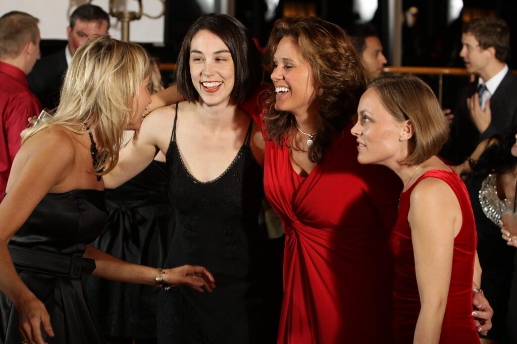 women entreprenuers networking after hours, collaborating on social enterprise